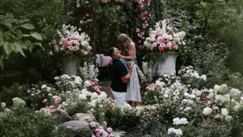 Taylor Swift zaroka Travis Kelce