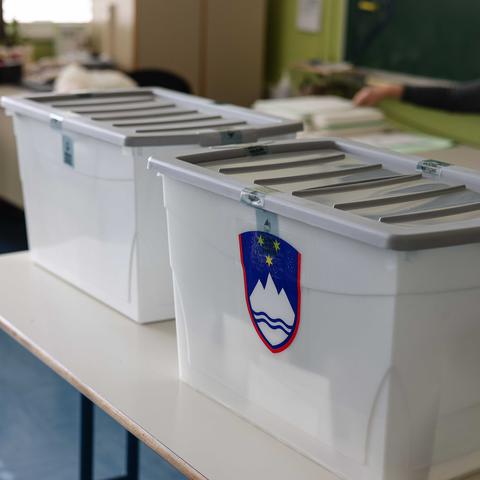 parlamentarne volitve 2026