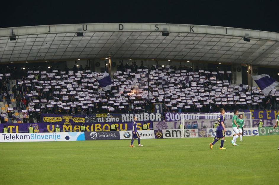 Viole NK Maribor Olimpija Ljubljana večni derbi Pokal Slovenije Hervis Ljudski v