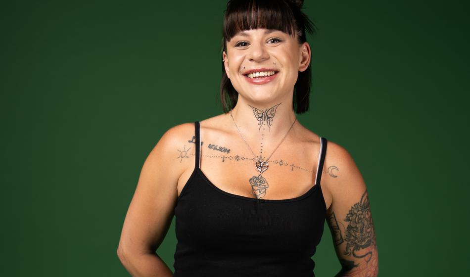 Urška Gros (Kmetija) v denarnih težavah, tega se je domislila sedaj