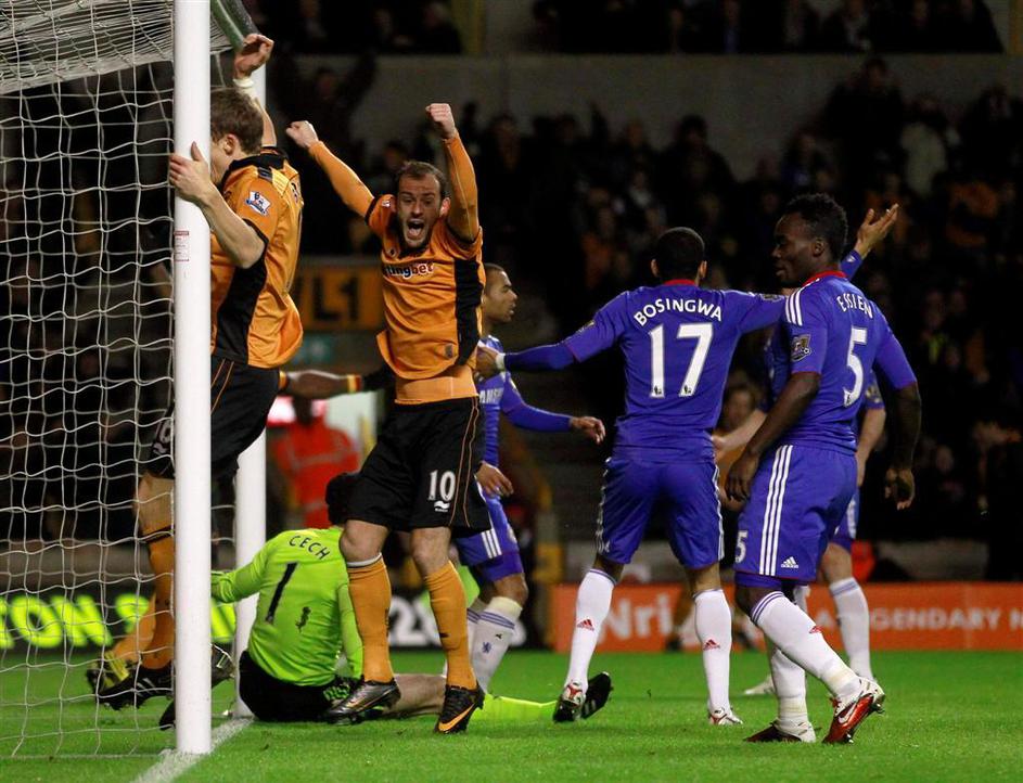 Jose Bosingwa avtogol Steven Fletcher Michael Essien