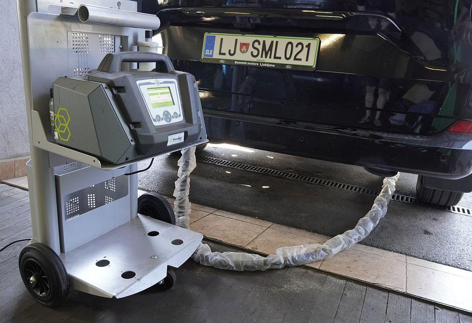 DPF filter: meritve trdnih delcev v izpuhu dizelskega avtomobila | Avtor: Matija_Janežič