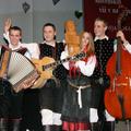 Ansambel Roka Žlindre, ki odhaja tudi na Evrovizijo, bo eden od številnih nastop