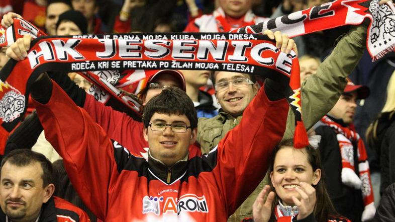 acroni jesenice navijači navijač