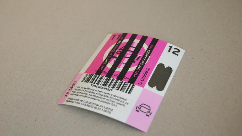 Letna vinjeta za 2011. (Foto: Dars)