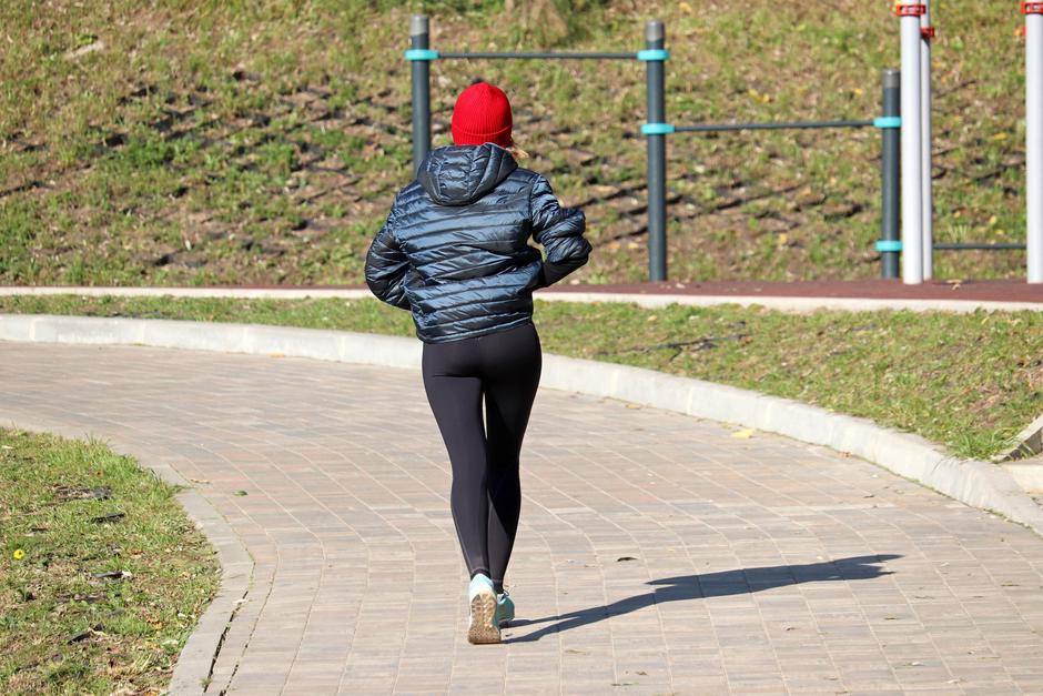 Sprehod tek ženska rekreacija | Avtor: Profimedia