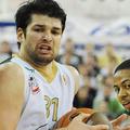 Kapetan Sašo Ožbiolt je bil najboljši strelec slovenskih prvakov.