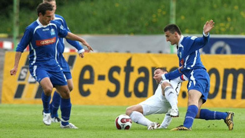 Drava je v rezultatski in organizacijski krizi.