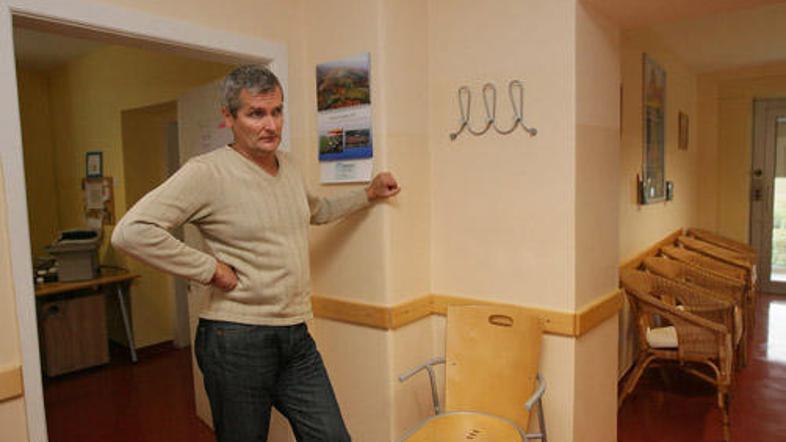 Miro Lasbaher, zasebnik iz Juršincev, je prejšnji teden za dva dni že protestno 