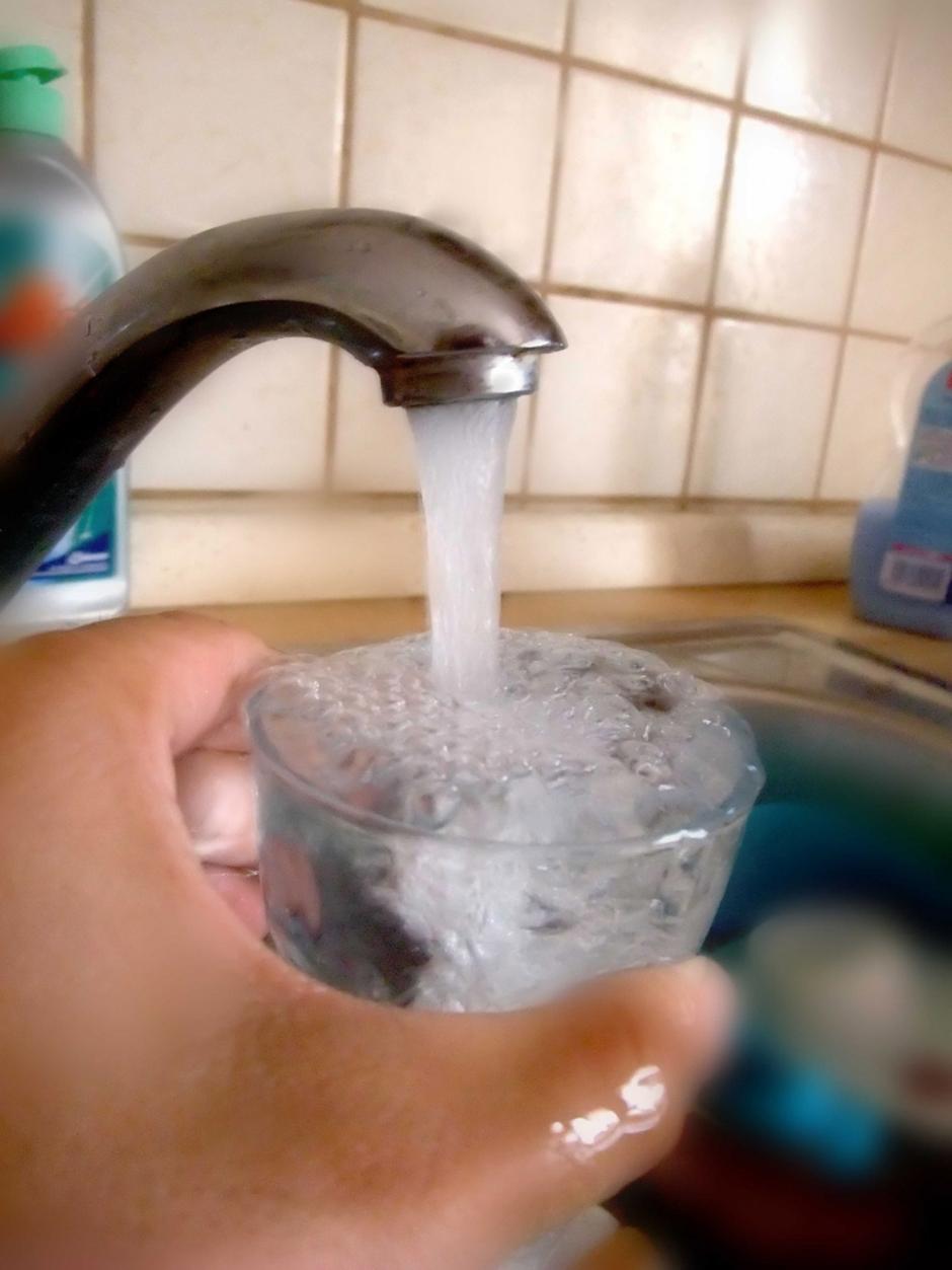 Stajerska 09.11.10, voda, pipa, kozarec, gnojnica, foto: gregor katic | Avtor: Gregor Katič