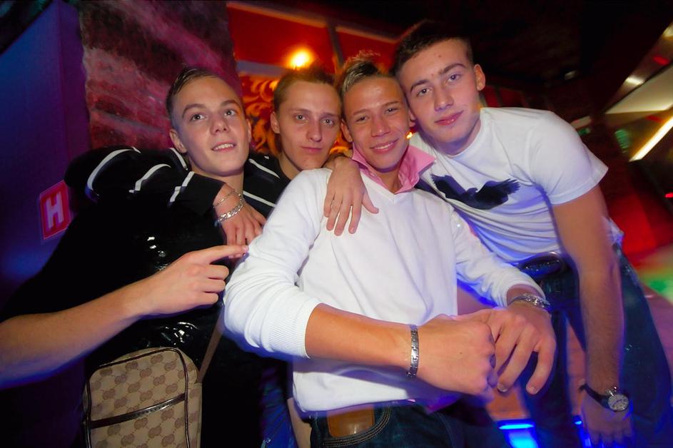 Počitniški žur v Bachusu