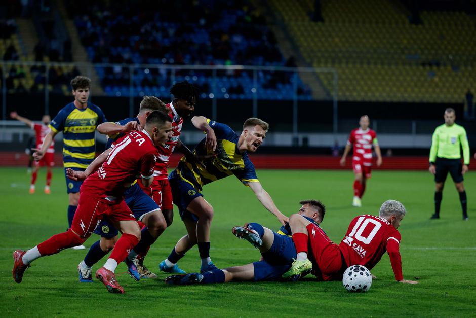 moški pokal slovenije nk brinje - nk aluminij | Avtor: Saša Despot