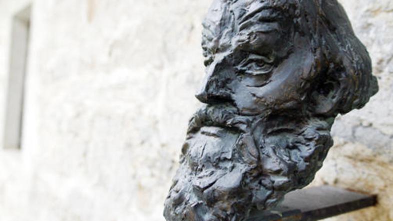 Kip Primoža Trubarja v rojstnem kraju Raščica. (Foto: BOBO)