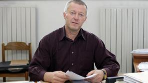 Milan Mesarič je ogorčen nad potezo ZSSS. Pojasnil je še, da je včeraj prejel ob