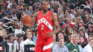 Kawhi Leonard Bucks Raptors