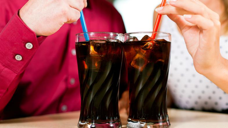 kokakola coca cola pijača