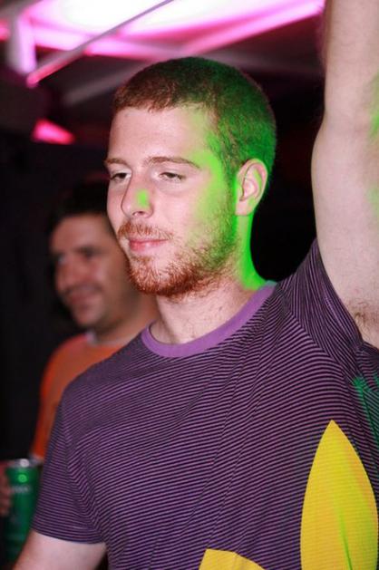 Strastno vrelišče na ladjici ljubezni