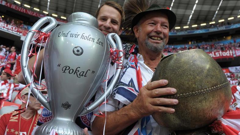 Finale Liga prvakov Bayern Chelsea München navijač Allianz Arena pokal zvonec