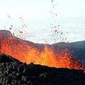 Vulkan Etna na Siciliji je spet oživel (slika je simbolična).