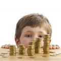 Otrok z denarjem