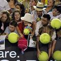 Na teniških igriščih ne prenesejo preglasnega navijanja.