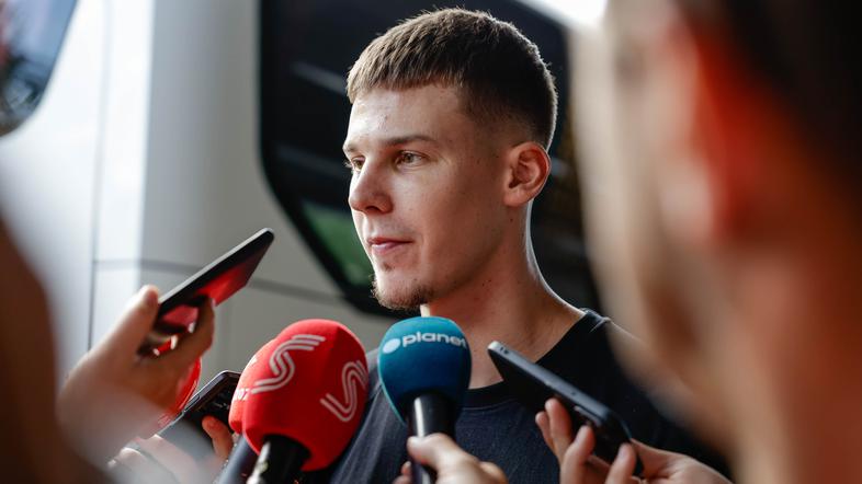 medijski termin moške košarkarske reprezentance KZS, Luka Ščuka