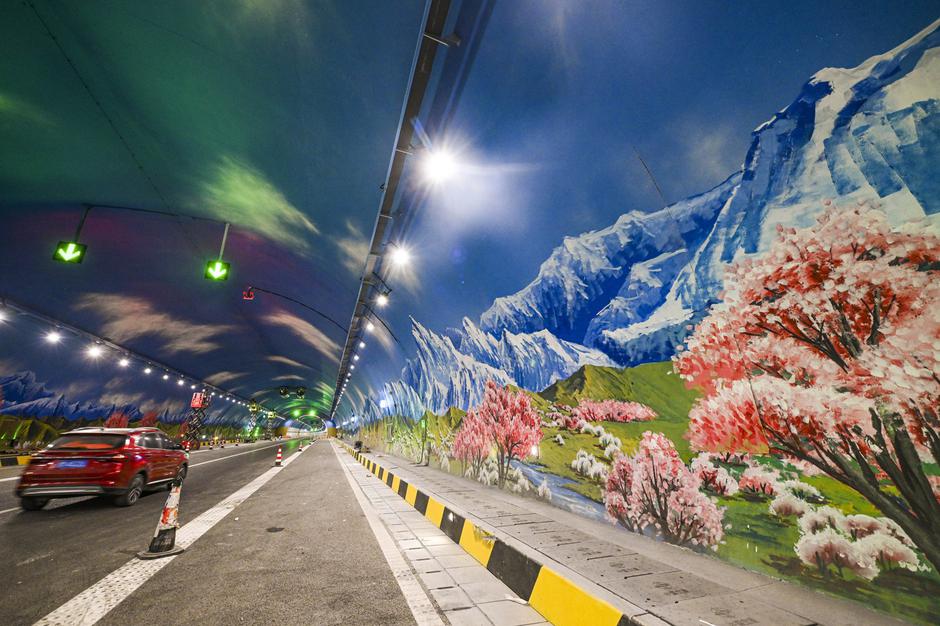 Najdaljši predor na svetu | Avtor: Profimedia