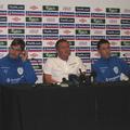 Na novinarski konferenci sta selektorju Keku družbo delala njegov kapetan Robert
