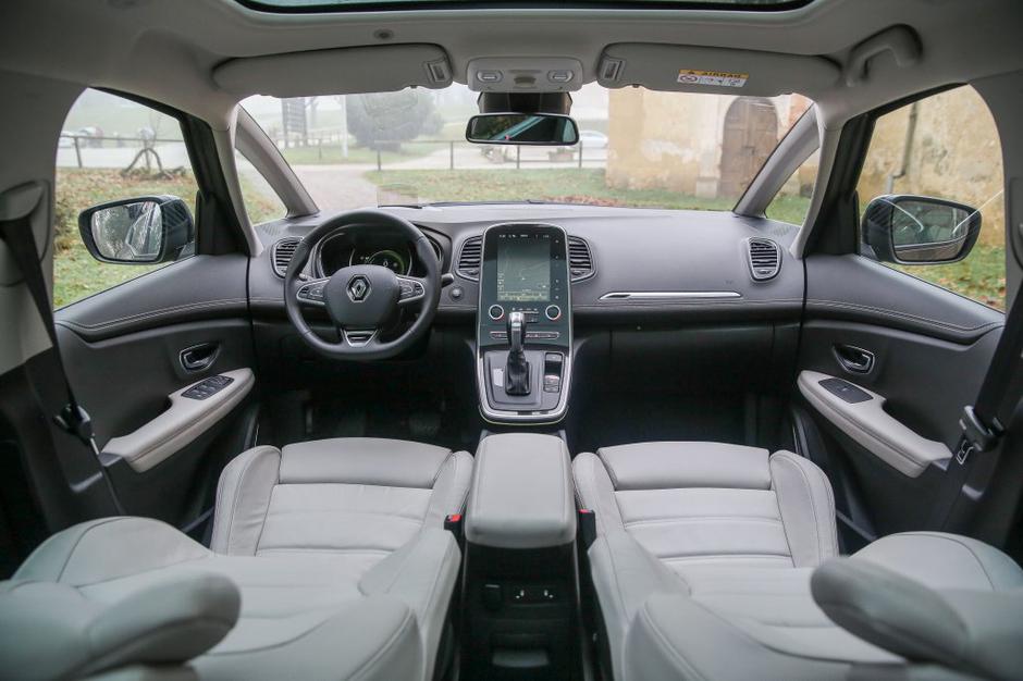 Renault Grand Scenic | Avtor: Saša Despot