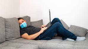 Covid-19, nespečnost, spanje