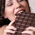 Seveda bi vas pomirila čokolada, a stres vseeno raje premagajte kako drugače.