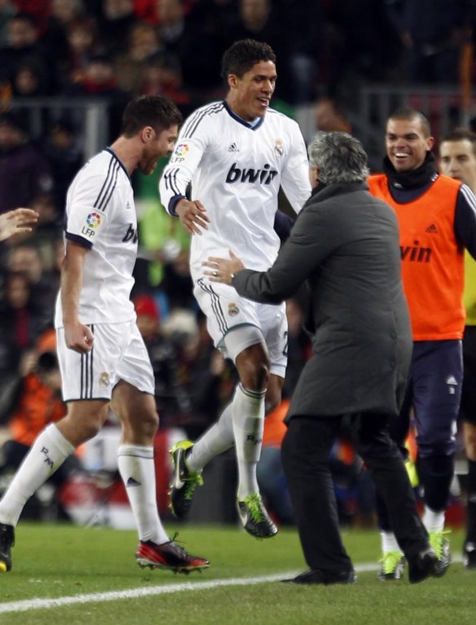 Alonso Varane Mourinho Pepe Barcelona Real Madrid | Avtor: Reuters