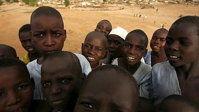 Čad trdi, da so Francozi hoteli ugrabiti sudanske sirote, Francija pravi, da gre