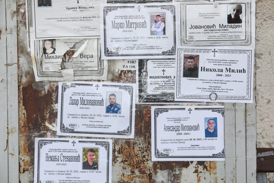 Pogreb žrtev v Srbiji | Avtor: Profimedia