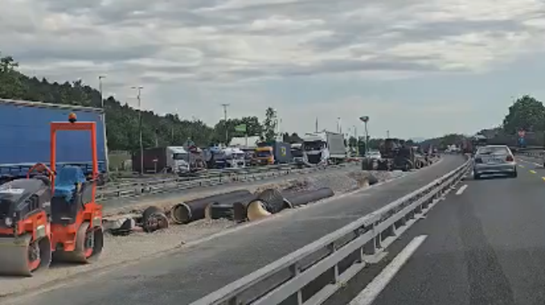 Delo na cesti - primorska avtocesta