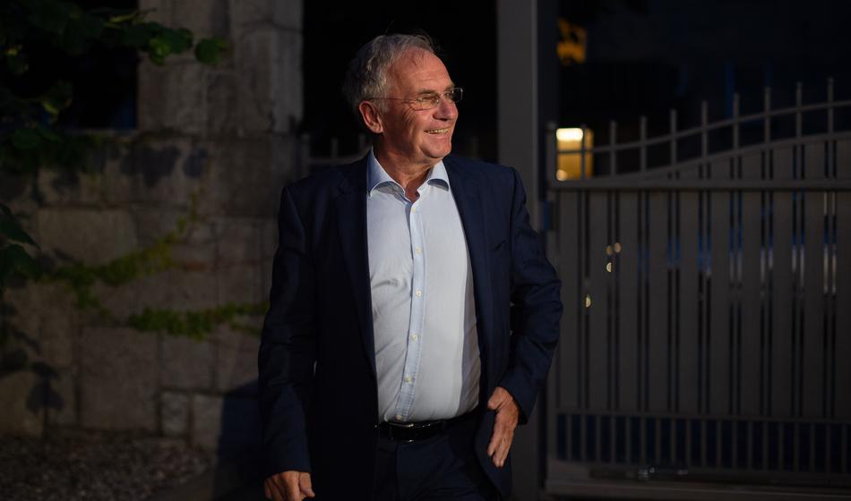 Ovadba proti Hojsu v aferi Kavkaški klan padla