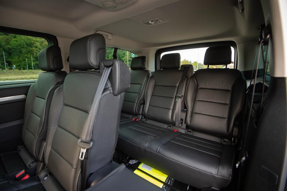 Peugeot Traveller | Avtor: Anže Petkovšek