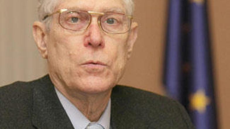 Za Lovra Šturma je sprejemljiv takšen plačni sistem, s katerim bodo zadovoljni t