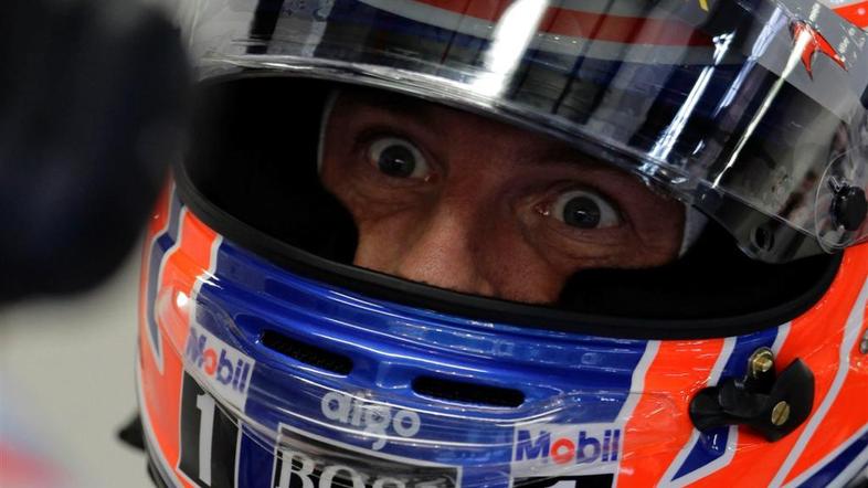 Jenson Button McLaren čelada