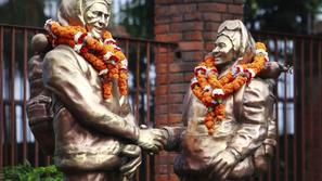 Edmund Hillary in Tenzing Norgay