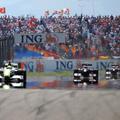 Jenson Button je povedel že v prvem krogu.