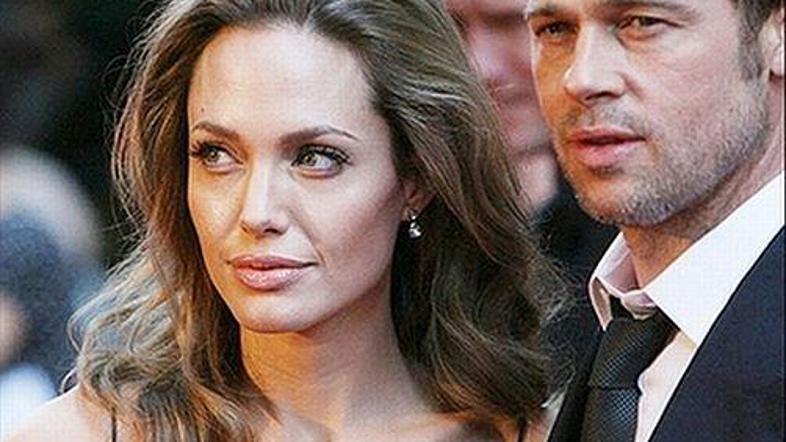 Te dni je Brad Pitt polno zaposlen s promocijo svojega novega filma, vesterna Th