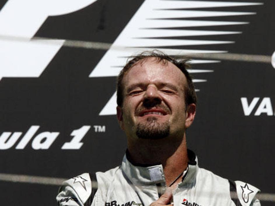 Rubens Barrichello se je veselil svoje prve zmage po petih letih in skupno deset