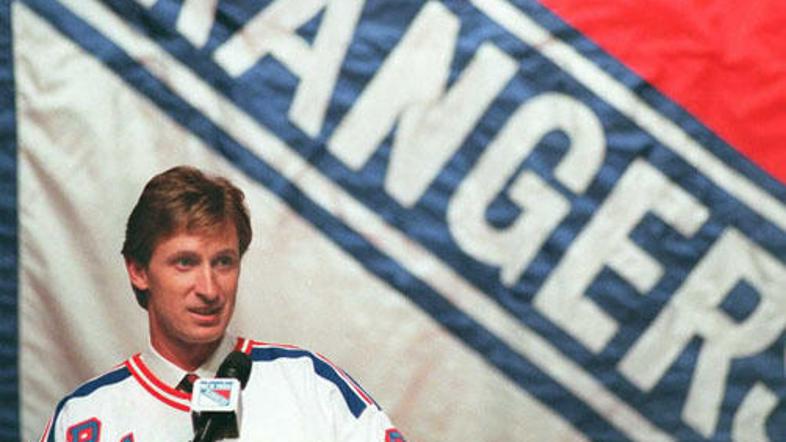 Wayne Gretzky je svojo več kot uspešno kariero sklenil v dresu New York Rangerso