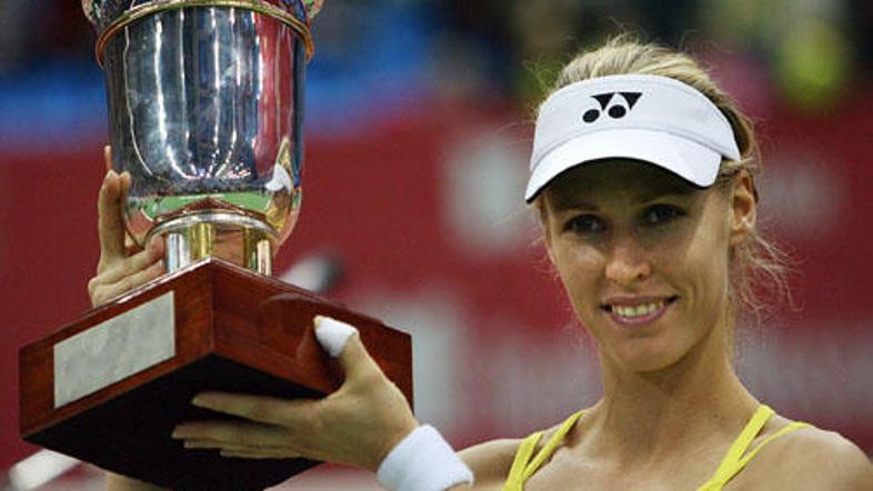 25-letna Rusinja Jelena Dementieva je osvojila še svoj drugi letošnji turnir. Zm