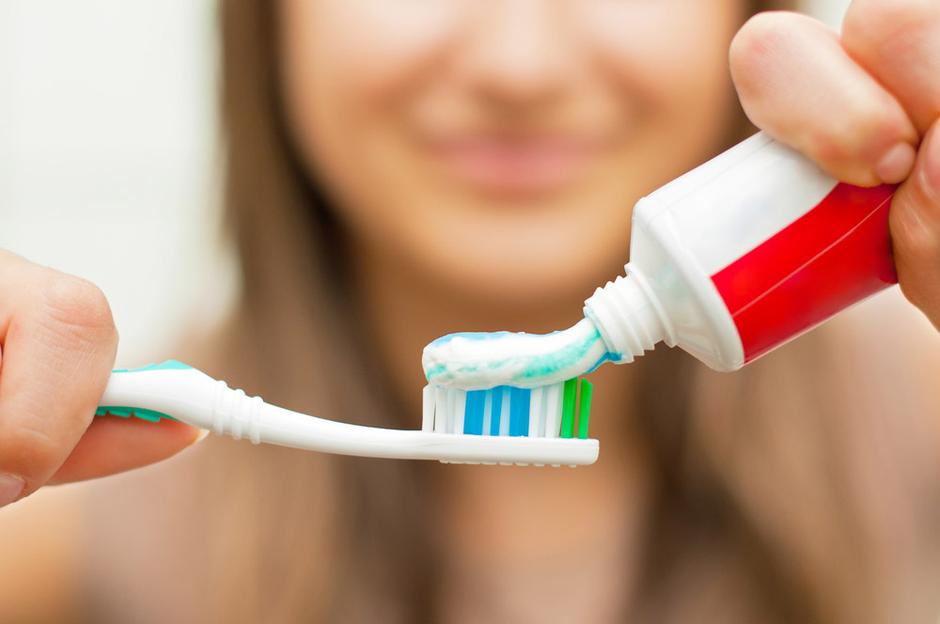 zobna ščetka zobna pasta | Avtor: Shutterstock