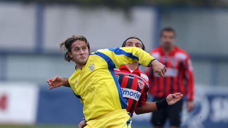 Dario Zahora bo v letošnji sezoni nosil dres Interblocka.