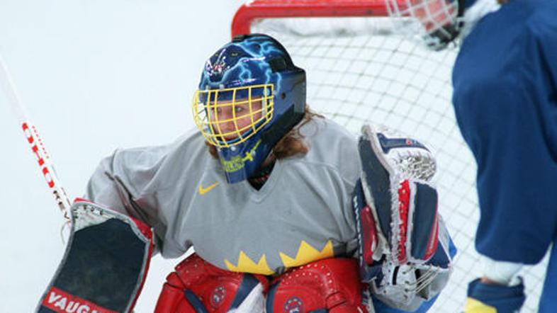 Ženski hokej postaja vse bolj priljubljen, a v Bolgariji vodilne čaka še ogromno