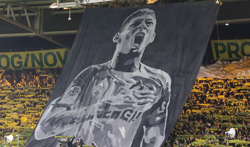 Želeli 122 milijonov, ker je igralec umrl na poti v nov klub, to je odločitev