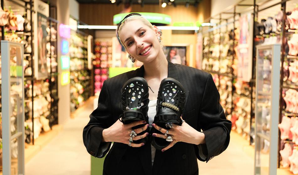 Nova dvojina za Raiven, a ostaja skrivnostna!